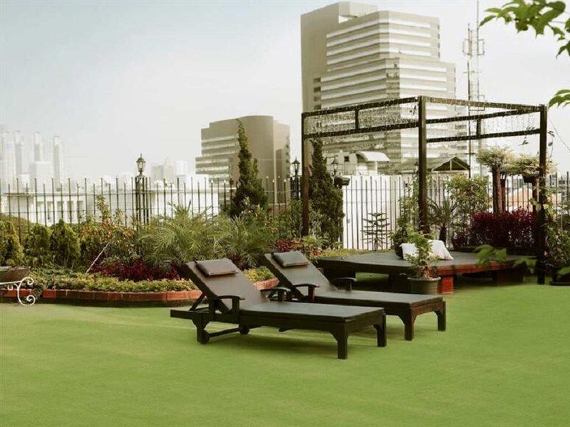 Rongratana Executive Residence Bangkok Kültér fotó